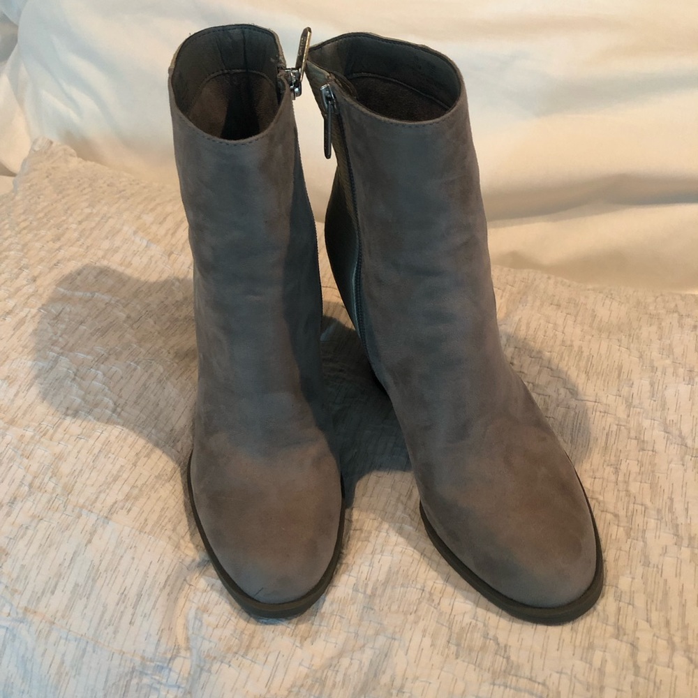 Bootie gray size 7.5 Circus by Sam Edelman